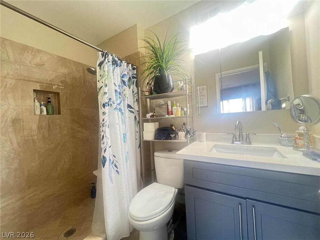 4194 Greenpoint Street Las Vegas NV 89147