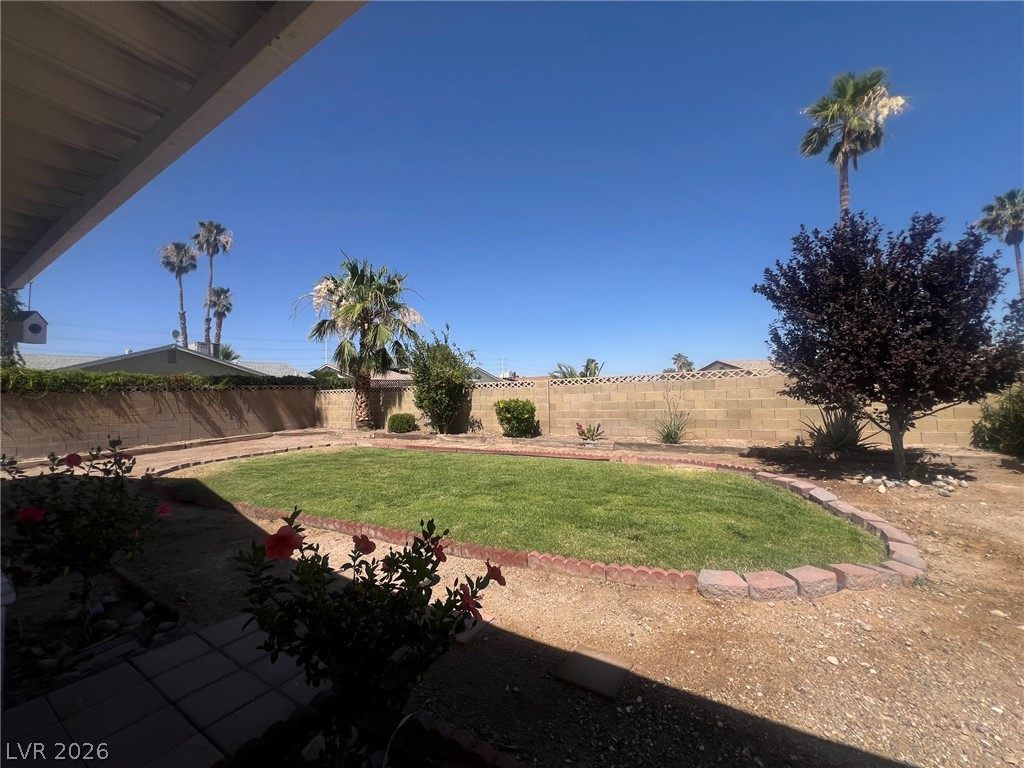 4194 Greenpoint Street Las Vegas NV 89147