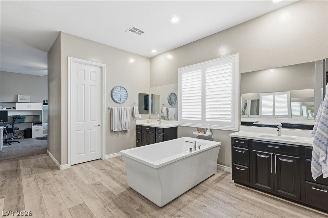 7418 Apple Bluff Avenue Las Vegas NV 89178