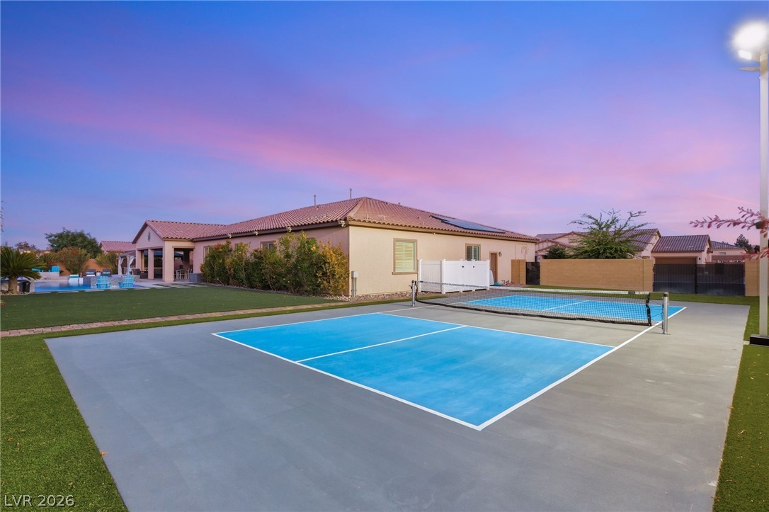 7418 Apple Bluff Avenue Las Vegas NV 89178