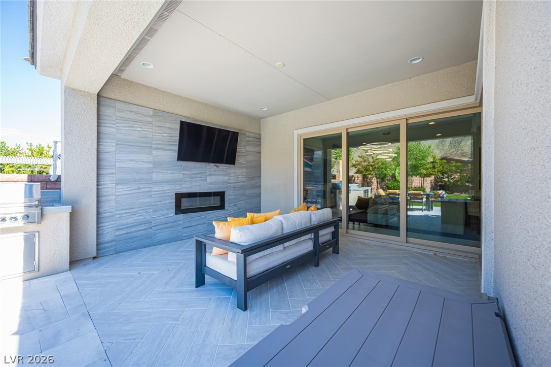 3013 Sierra Juniper Court Las Vegas NV 89138