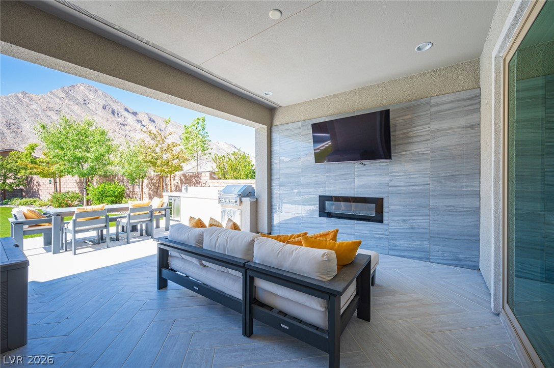 3013 Sierra Juniper Court Las Vegas NV 89138