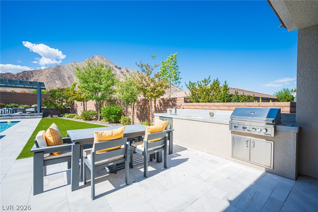 3013 Sierra Juniper Court Las Vegas NV 89138