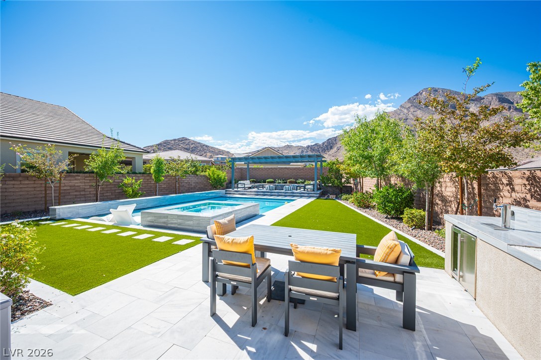 3013 Sierra Juniper Court Las Vegas NV 89138
