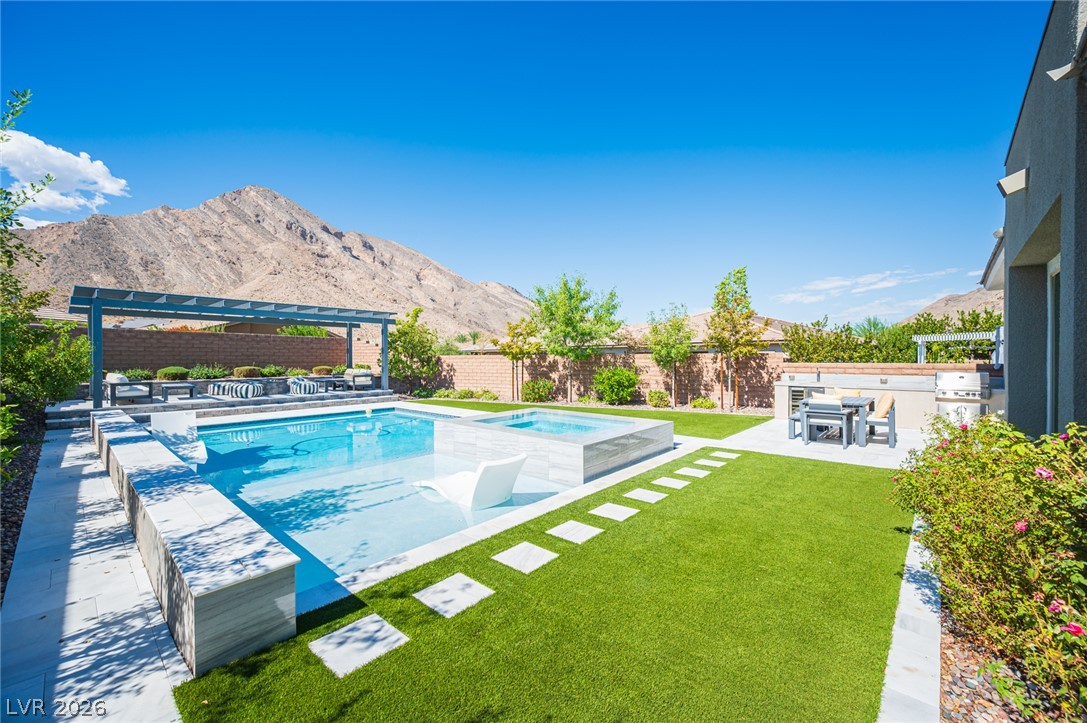 3013 Sierra Juniper Court Las Vegas NV 89138