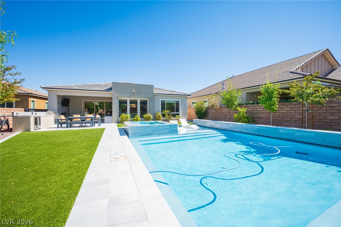 3013 Sierra Juniper Court Las Vegas NV 89138
