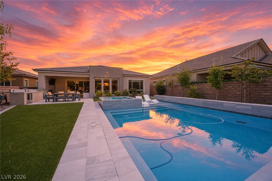 3013 Sierra Juniper Court Las Vegas NV 89138