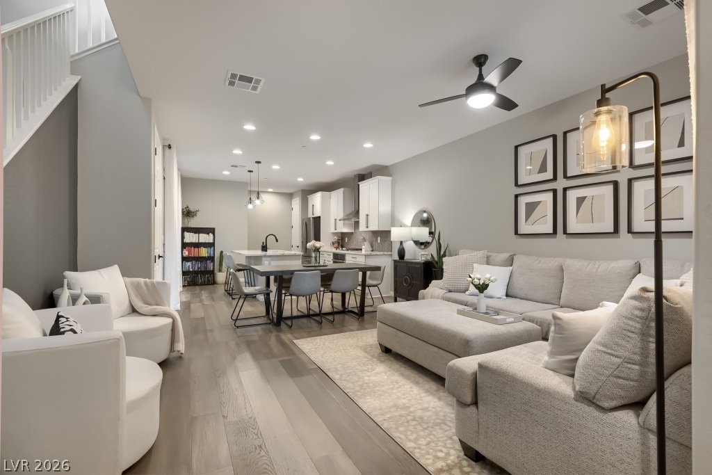 11689 Emerald Lake Avenue Las Vegas NV 89138