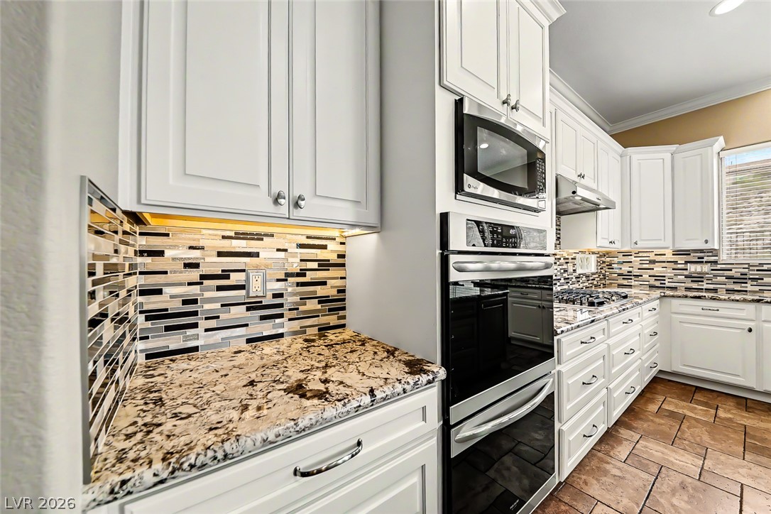 2306 Schaeffer Hills Drive Henderson NV 89052