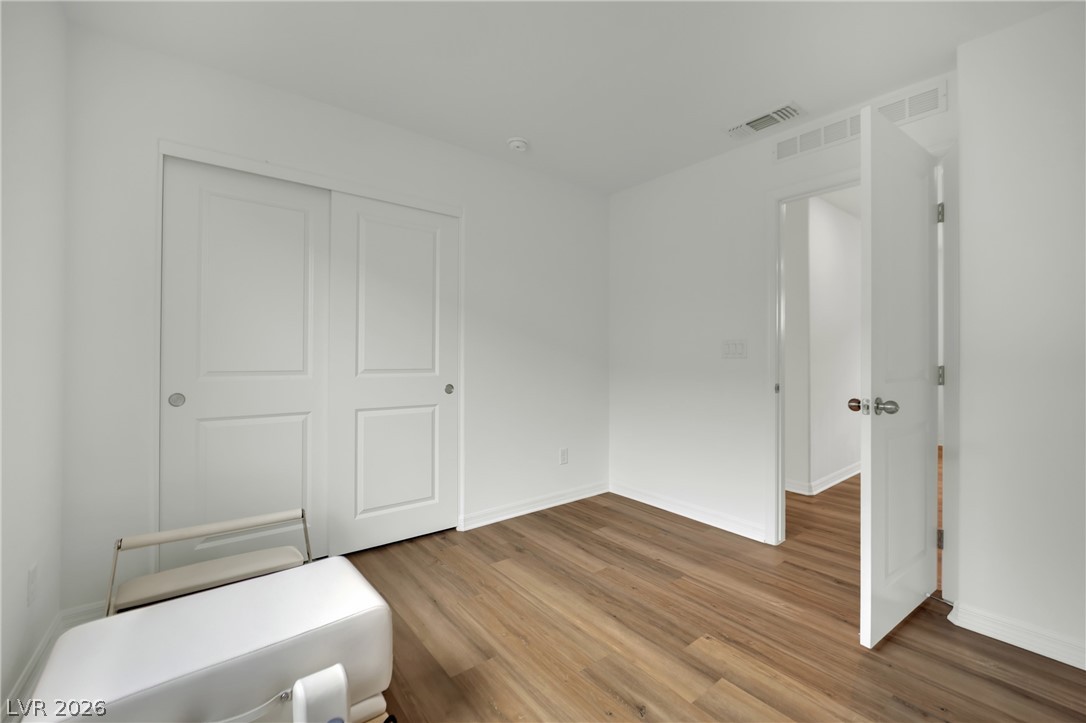 10327 Dallington Street Las Vegas NV 89141