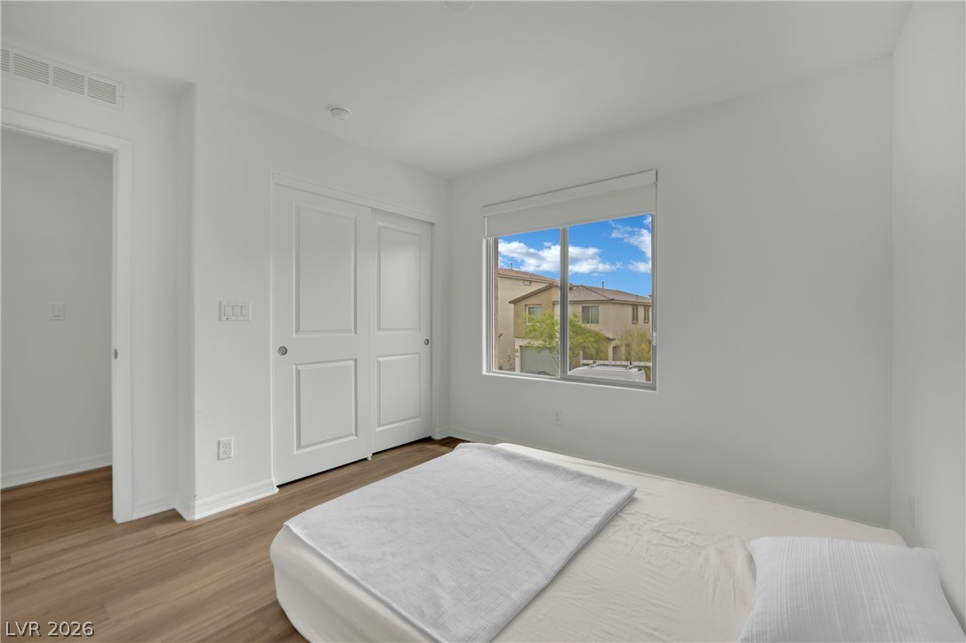 10327 Dallington Street Las Vegas NV 89141