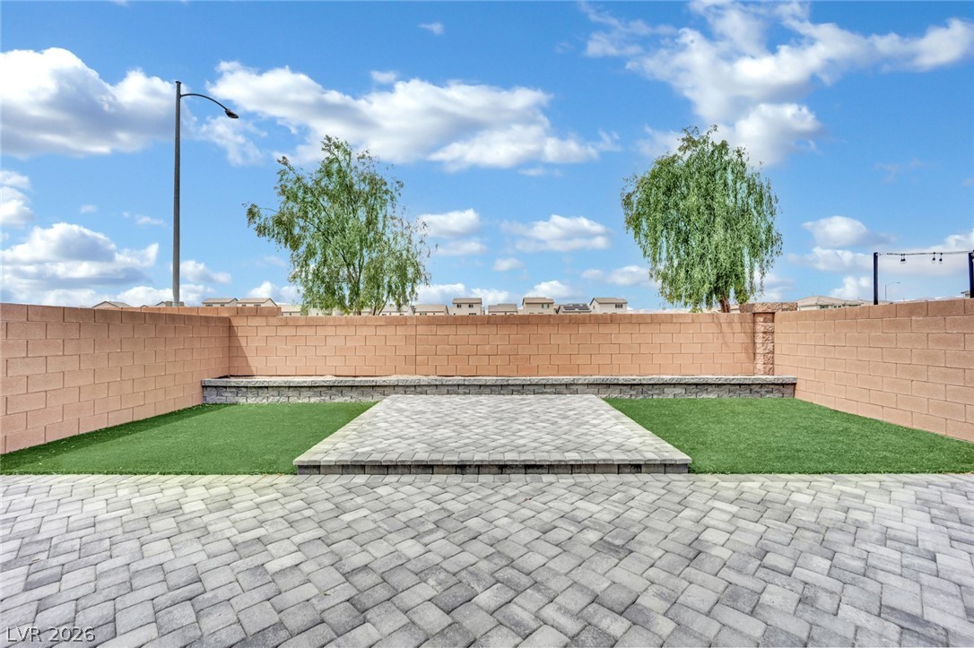 10327 Dallington Street Las Vegas NV 89141