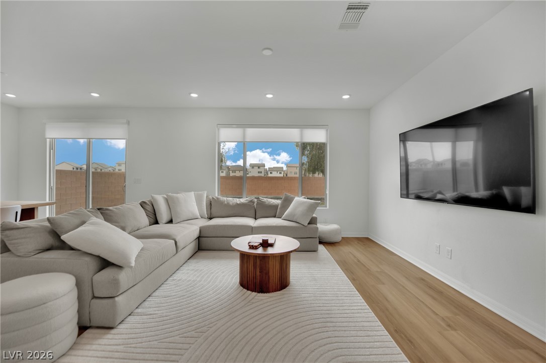 10327 Dallington Street Las Vegas NV 89141