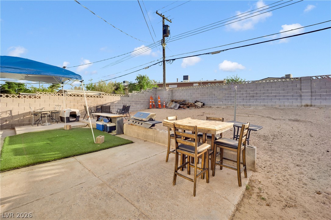 2221 Englestad Street North Las Vegas NV 89030