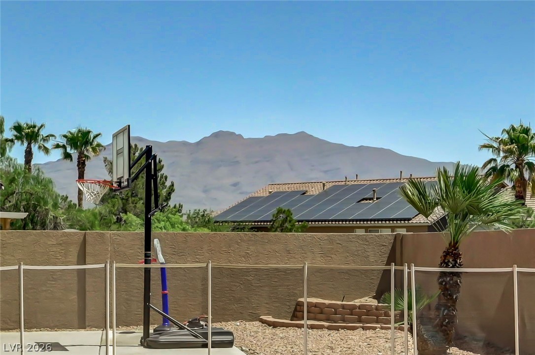 9304 Brilliant Ore Drive Las Vegas NV 89143