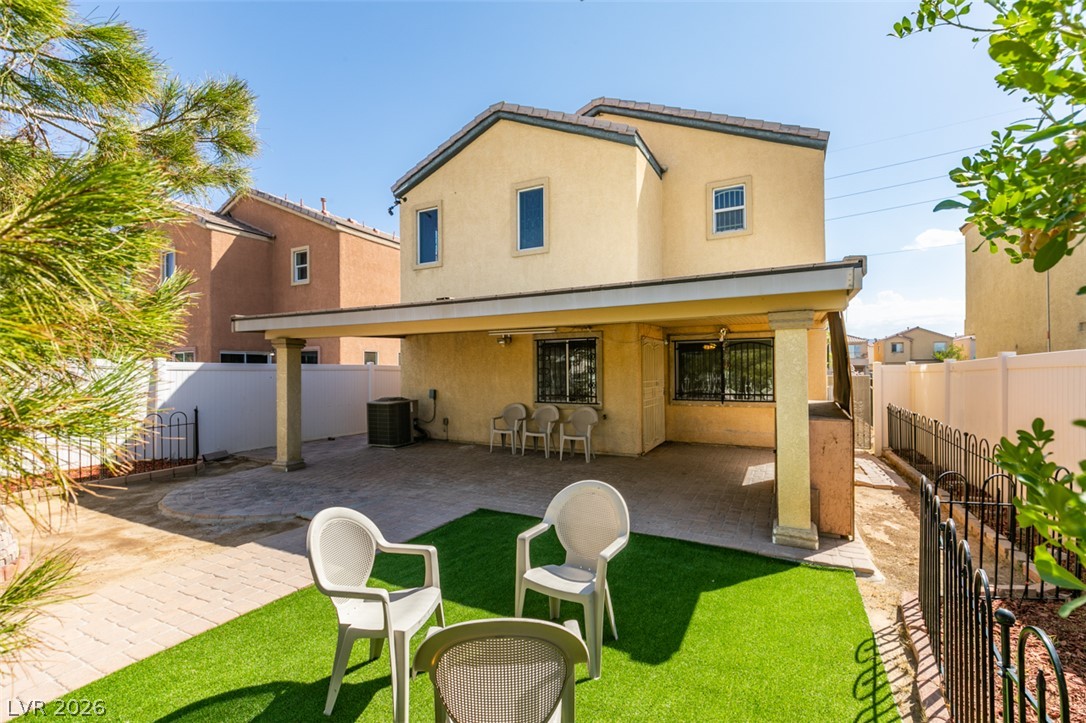 4033 Puebla Street Las Vegas NV 89115