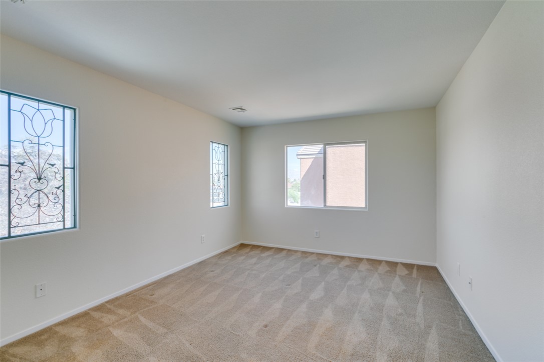 4033 Puebla Street Las Vegas NV 89115