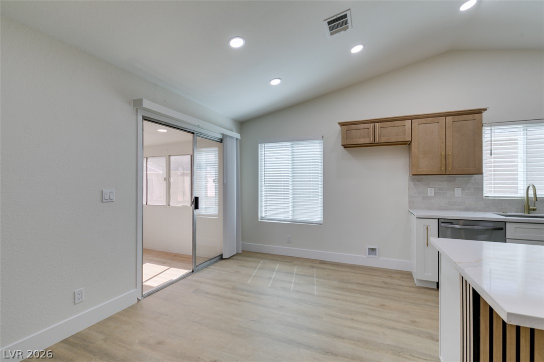 5574 Ballinger Drive Las Vegas NV 89142