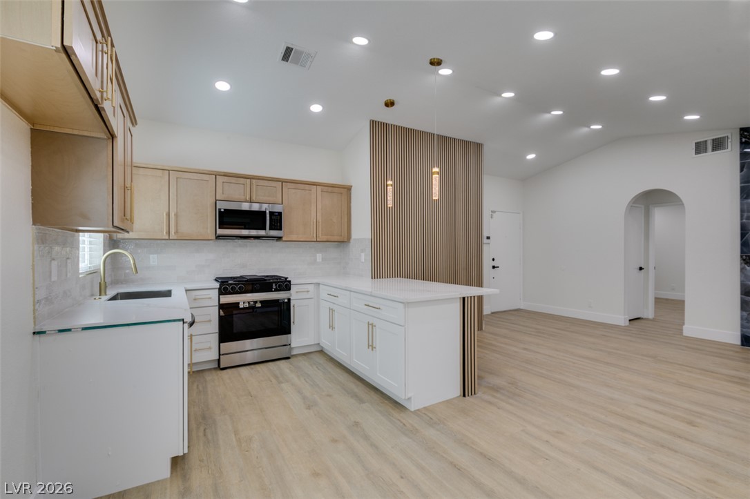 5574 Ballinger Drive Las Vegas NV 89142