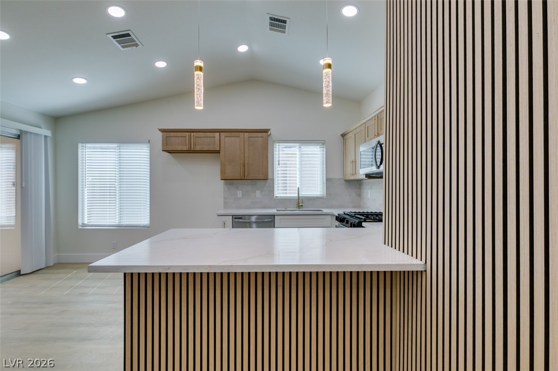 5574 Ballinger Drive Las Vegas NV 89142