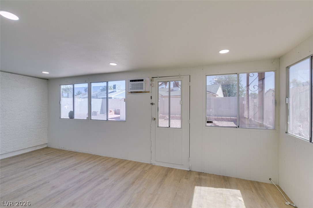 5574 Ballinger Drive Las Vegas NV 89142