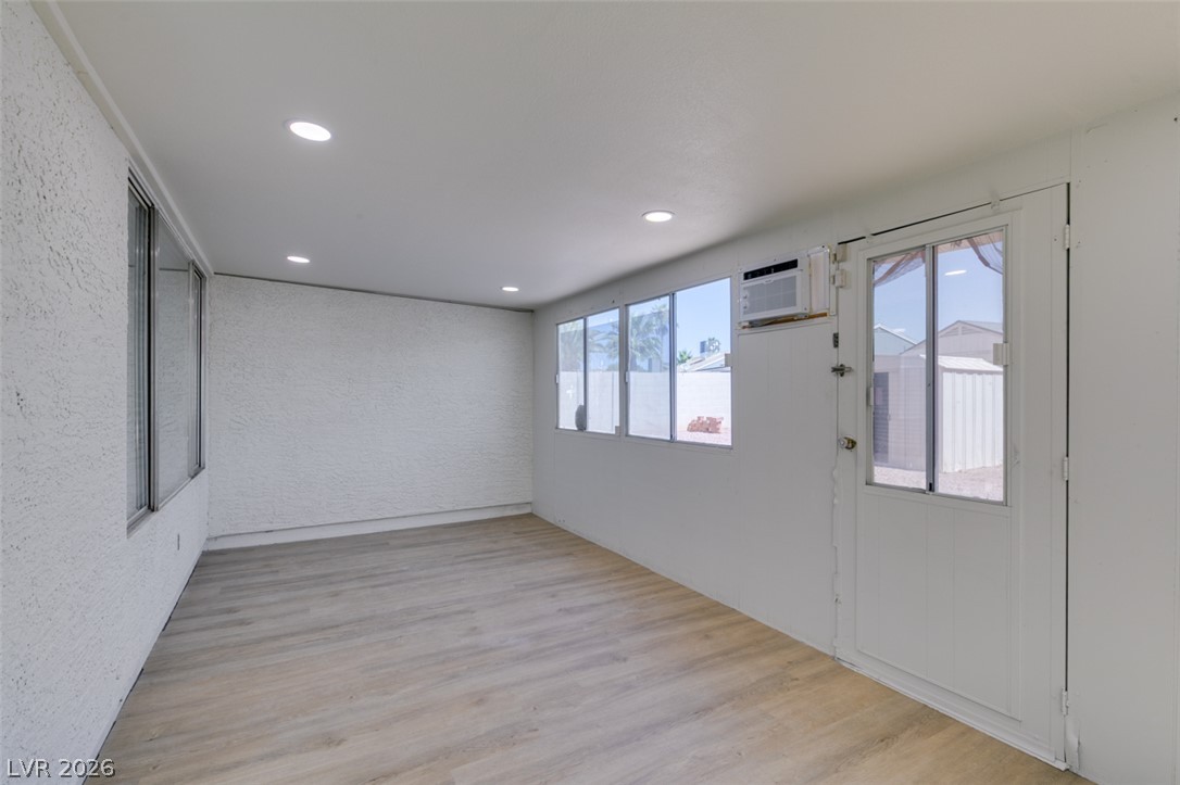 5574 Ballinger Drive Las Vegas NV 89142