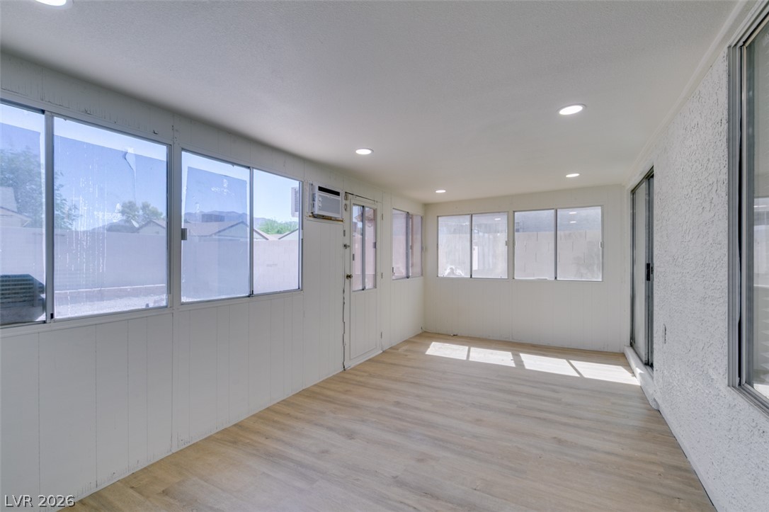 5574 Ballinger Drive Las Vegas NV 89142