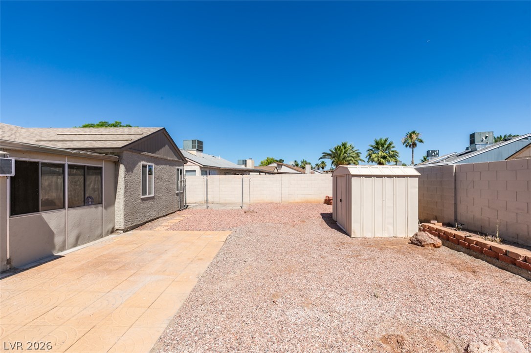 5574 Ballinger Drive Las Vegas NV 89142
