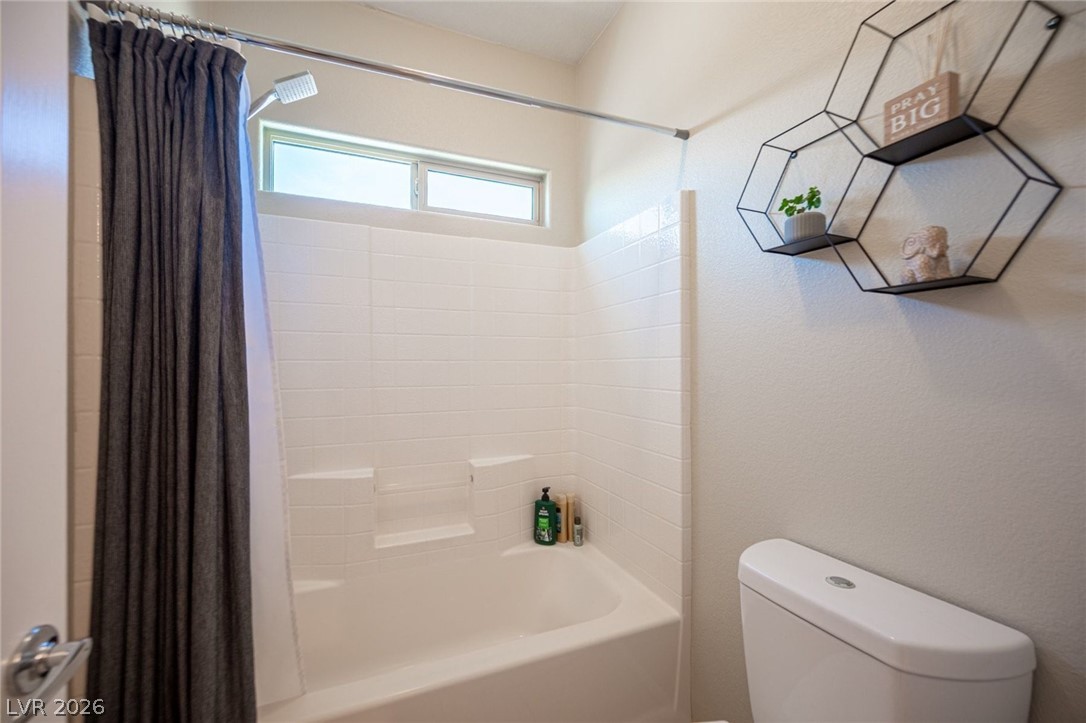 9226 Apollo Heights Avenue Las Vegas NV 89149
