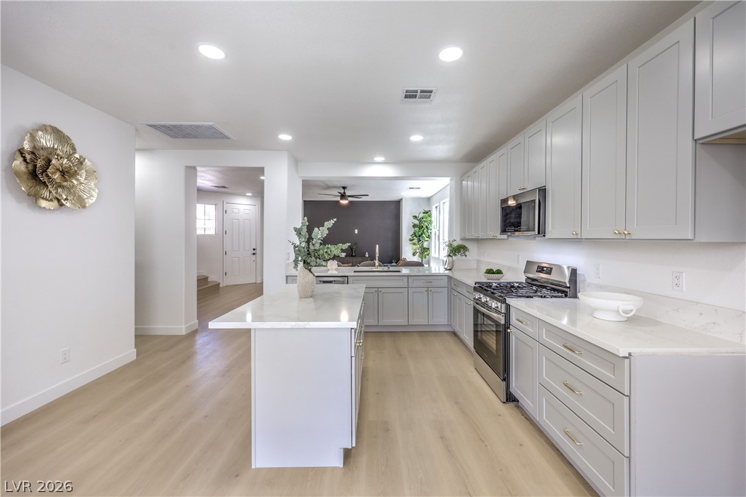11855 Bella Luna Street Las Vegas NV 89183