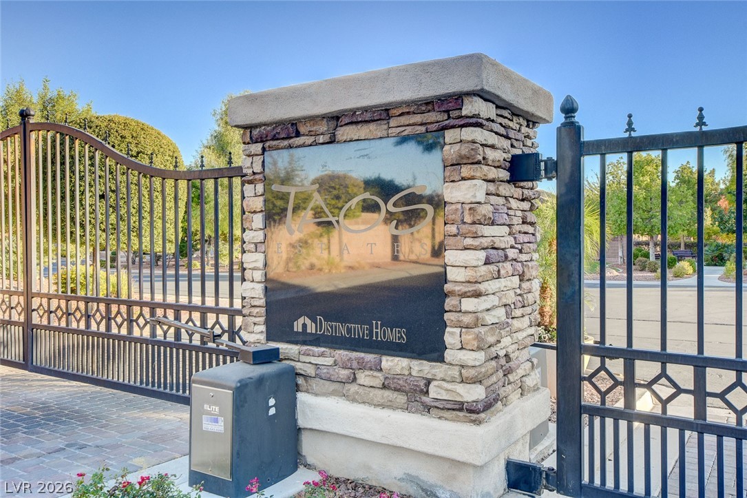 1812 Paseo Overlook Court Las Vegas NV 89128