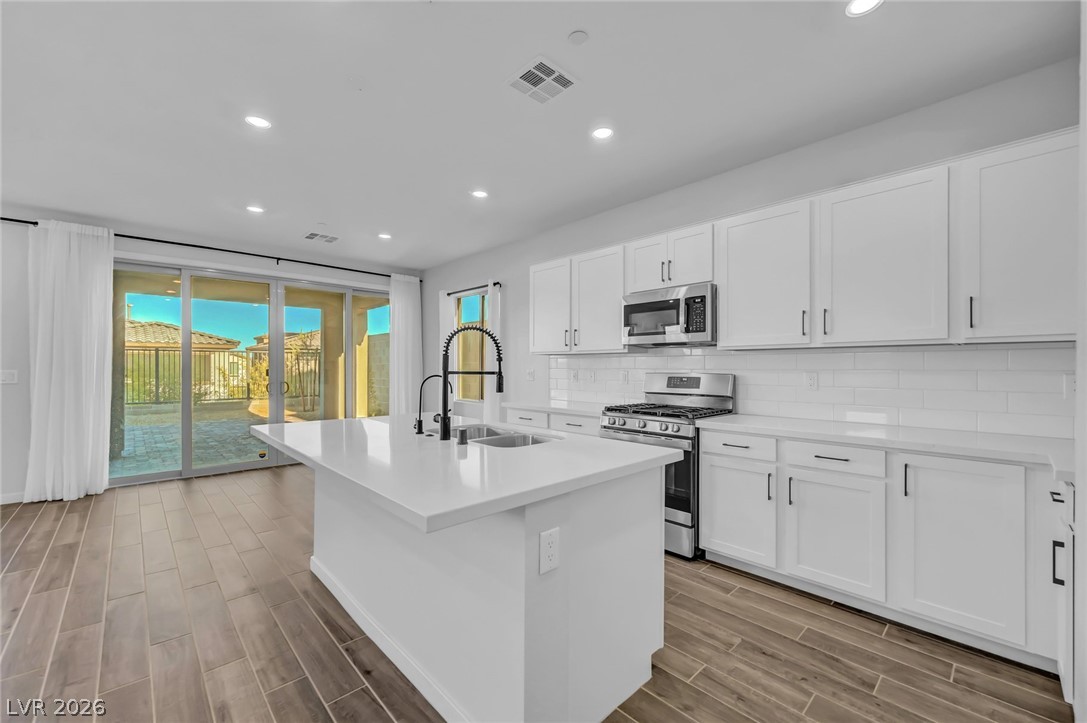 2408 Switchback Valley Street Las Vegas NV 89138