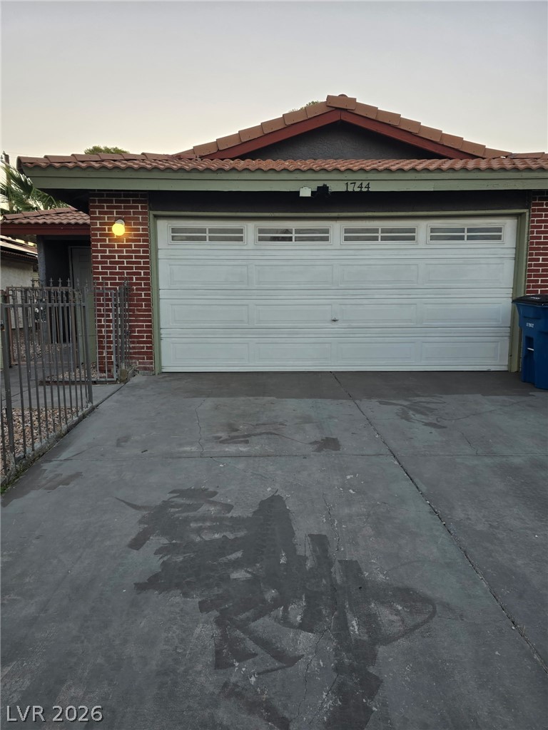 1744 Yellow Rose Street Las Vegas NV 89108