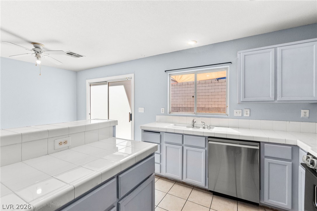 8117 Lilac Harbor Court Las Vegas NV 89143