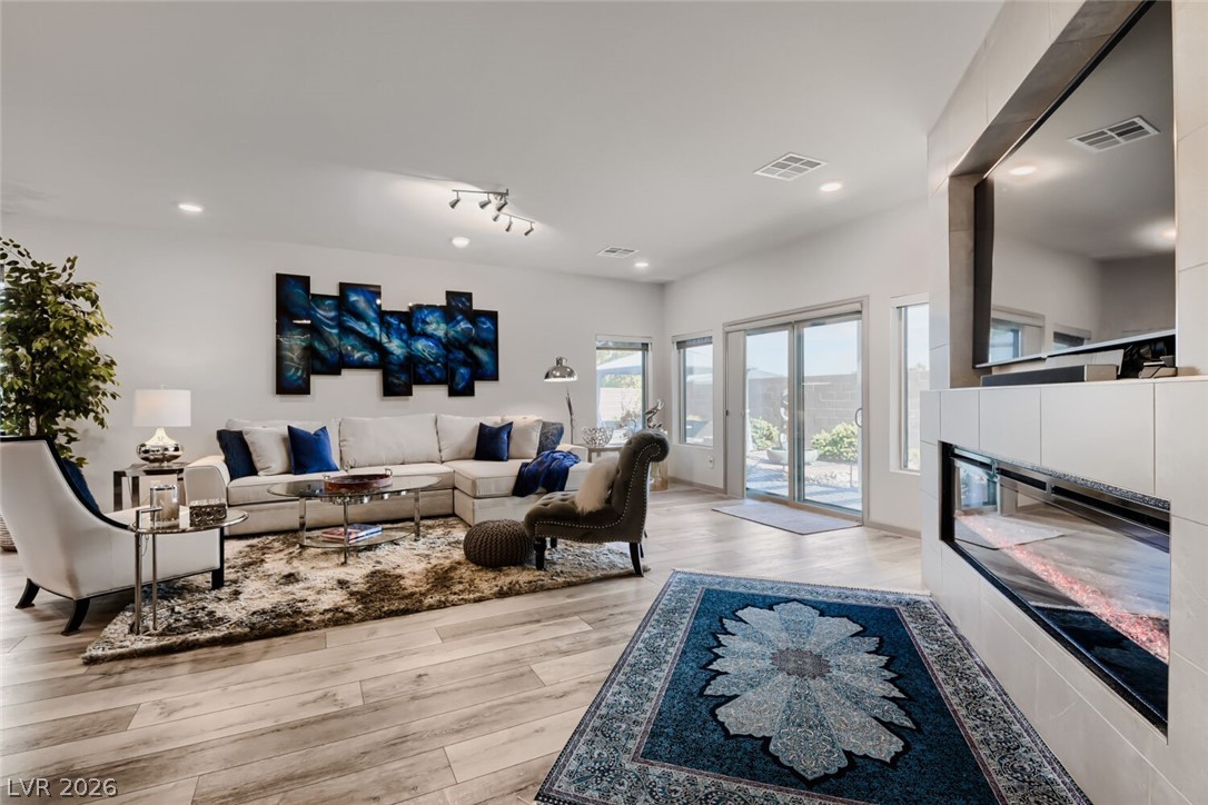 356 Coastal Fog Avenue Las Vegas NV 89183