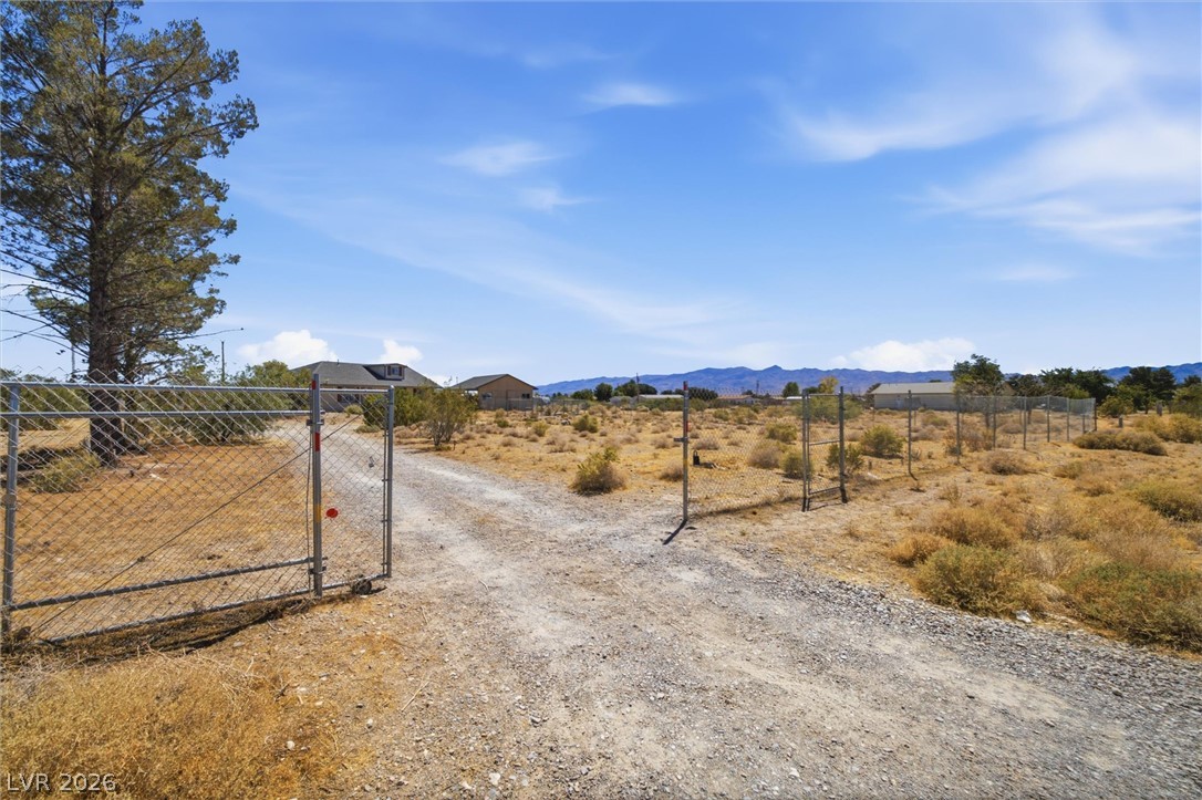 4991 East Cheyenne Way Pahrump NV 89061