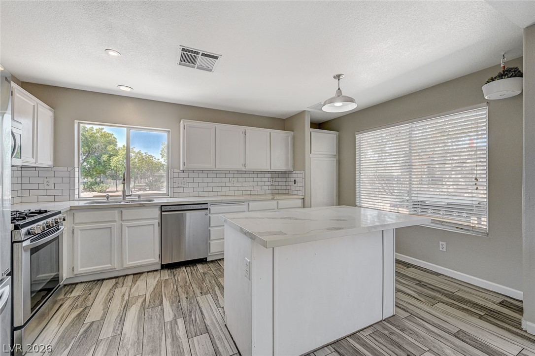 2000 Fallsburg Way Henderson NV 89002