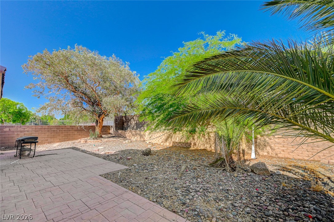 2000 Fallsburg Way Henderson NV 89002