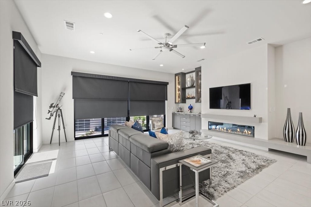386 Solitude Peak Lane Henderson NV 89012