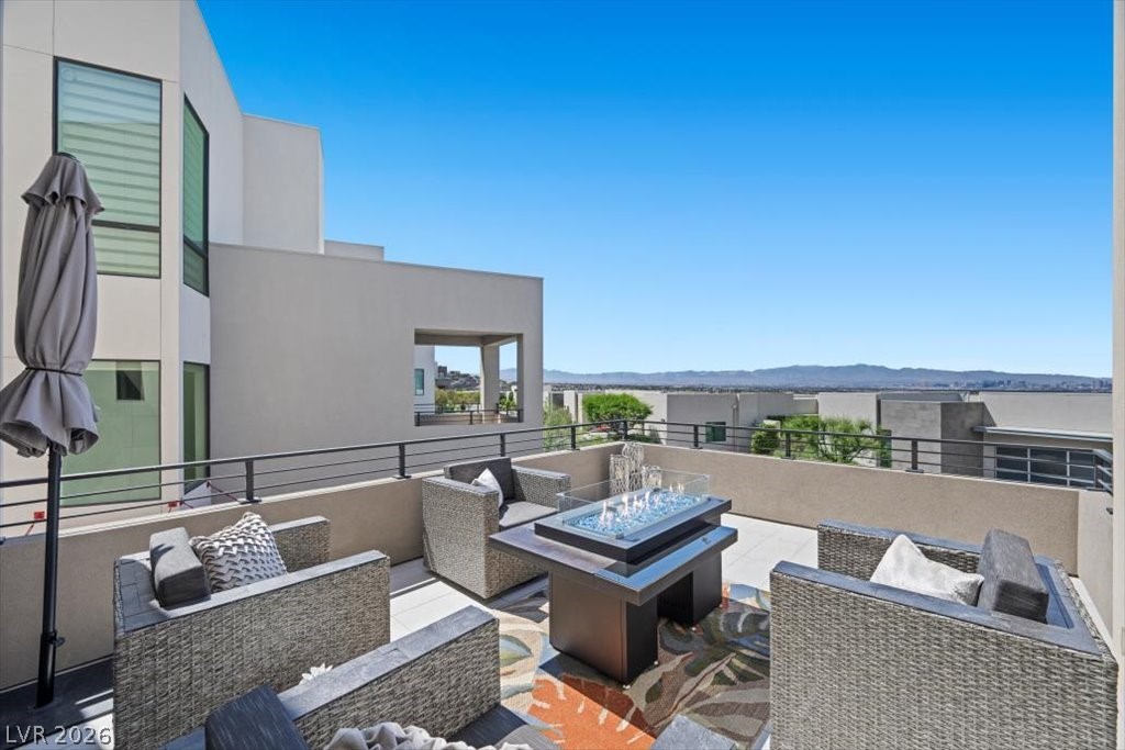 386 Solitude Peak Lane Henderson NV 89012