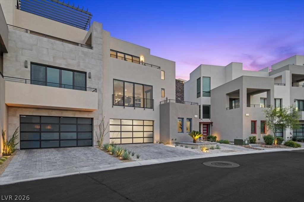 386 Solitude Peak Lane Henderson NV 89012