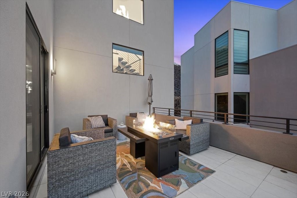 386 Solitude Peak Lane Henderson NV 89012