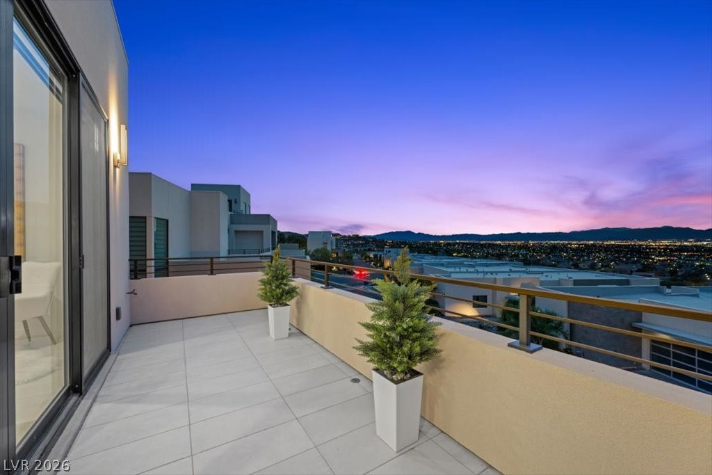386 Solitude Peak Lane Henderson NV 89012