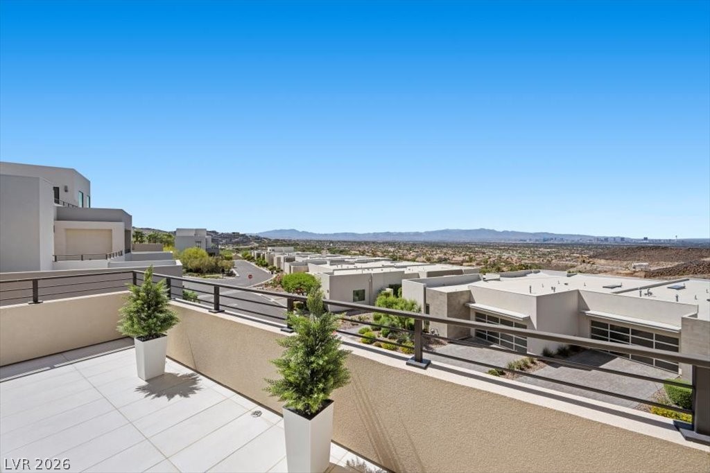 386 Solitude Peak Lane Henderson NV 89012