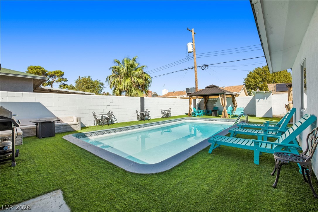 2013 Howard Avenue Las Vegas NV 89104