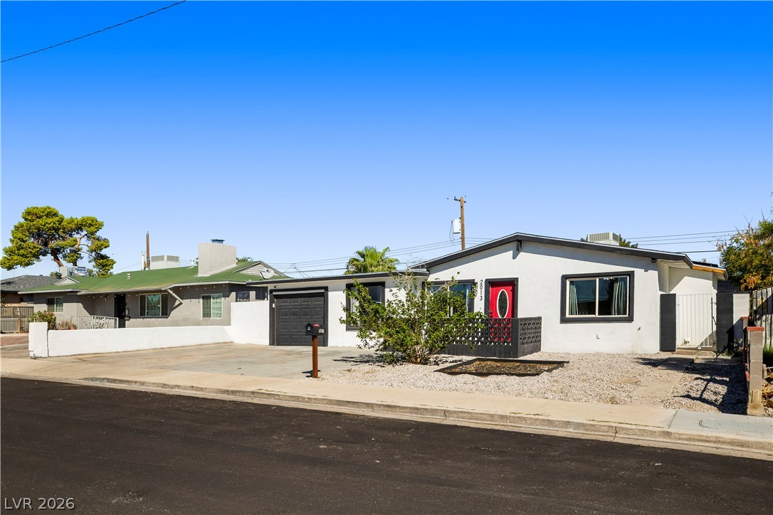 2013 Howard Avenue Las Vegas NV 89104