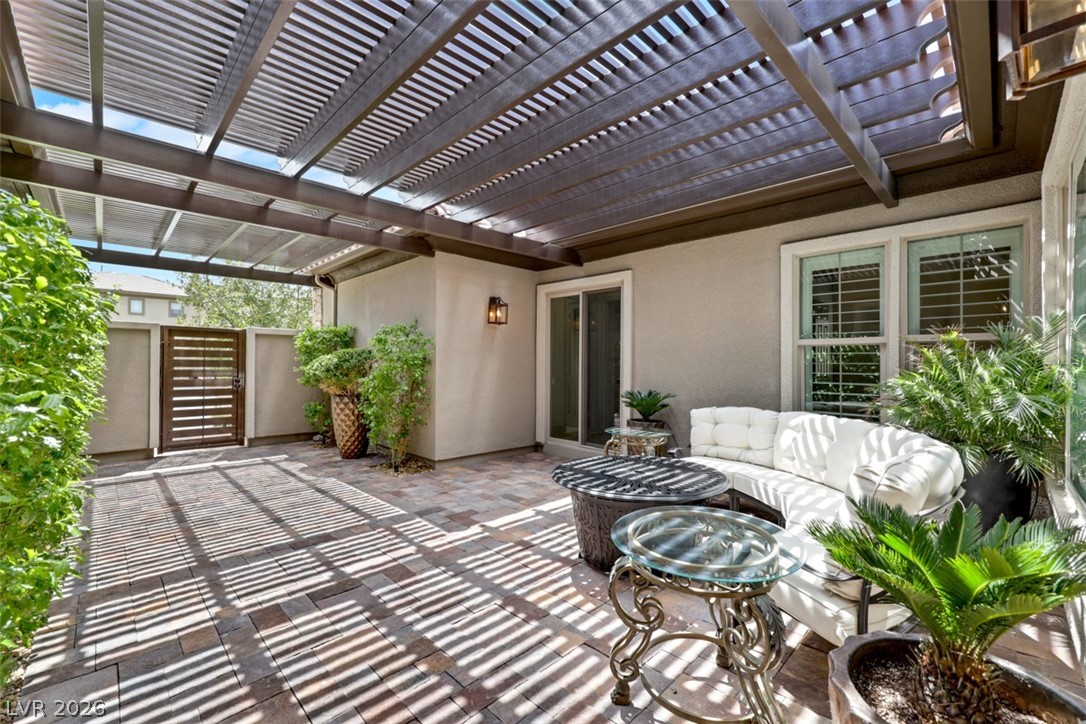 2172 Pont National Drive Henderson NV 89044