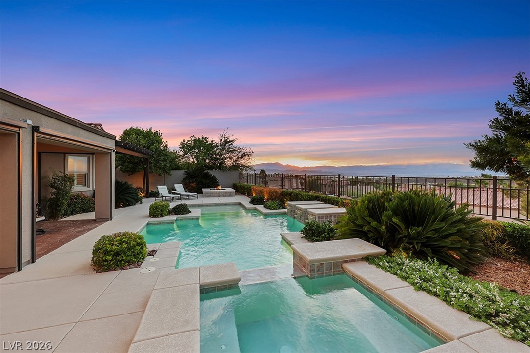 2172 Pont National Drive Henderson NV 89044