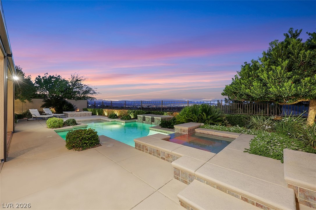 2172 Pont National Drive Henderson NV 89044