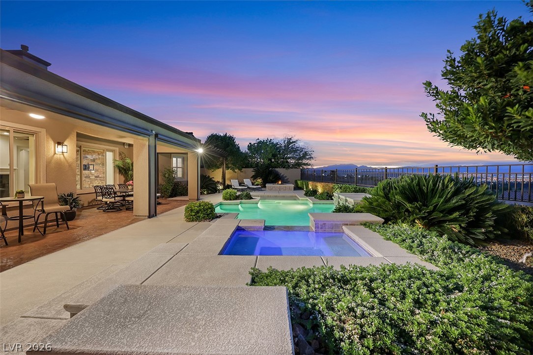 2172 Pont National Drive Henderson NV 89044